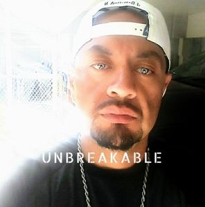 Meet your Posher, Derrick